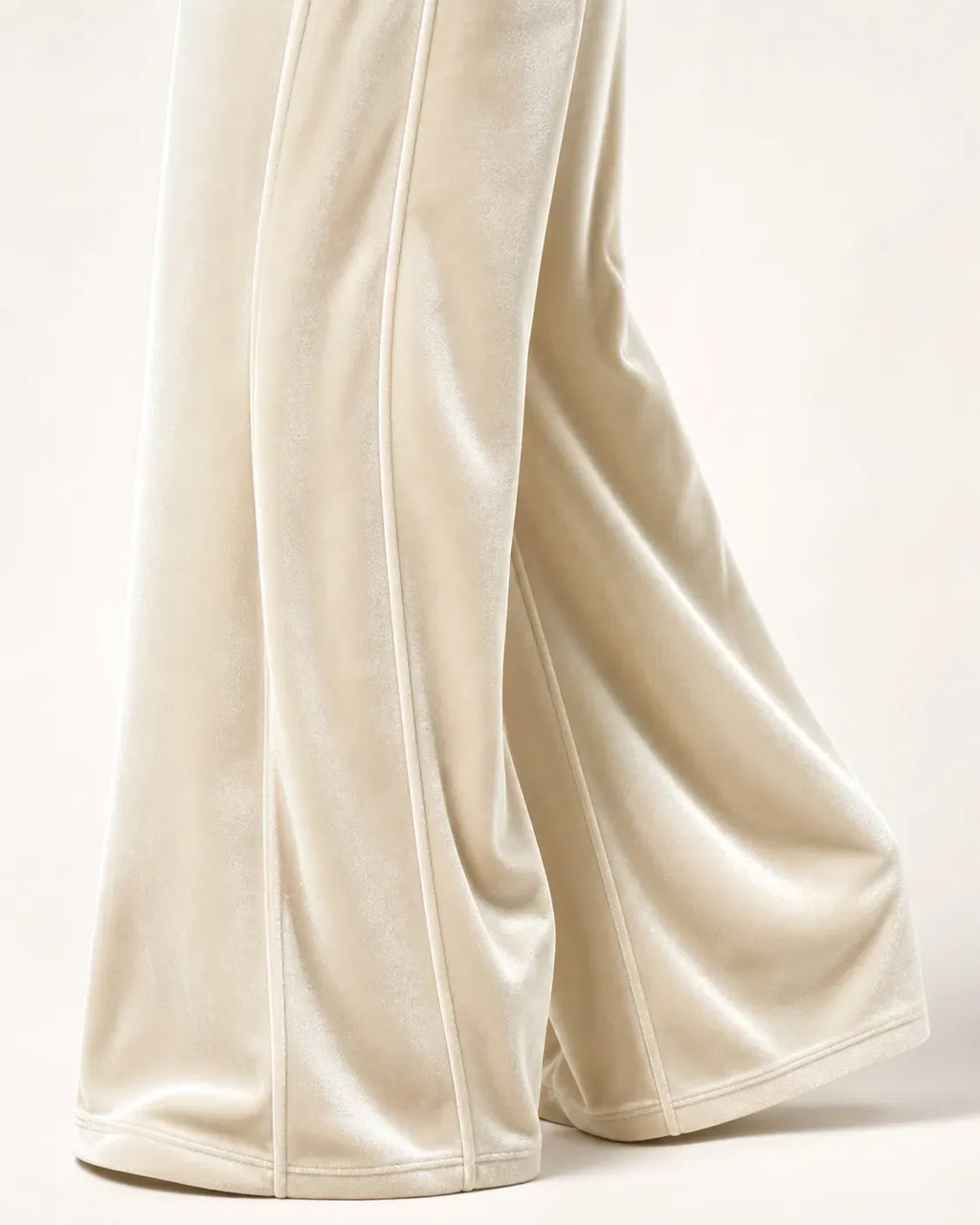 Women's Velvet Wide-Leg Pants – Elastic Waist Casual Trousers